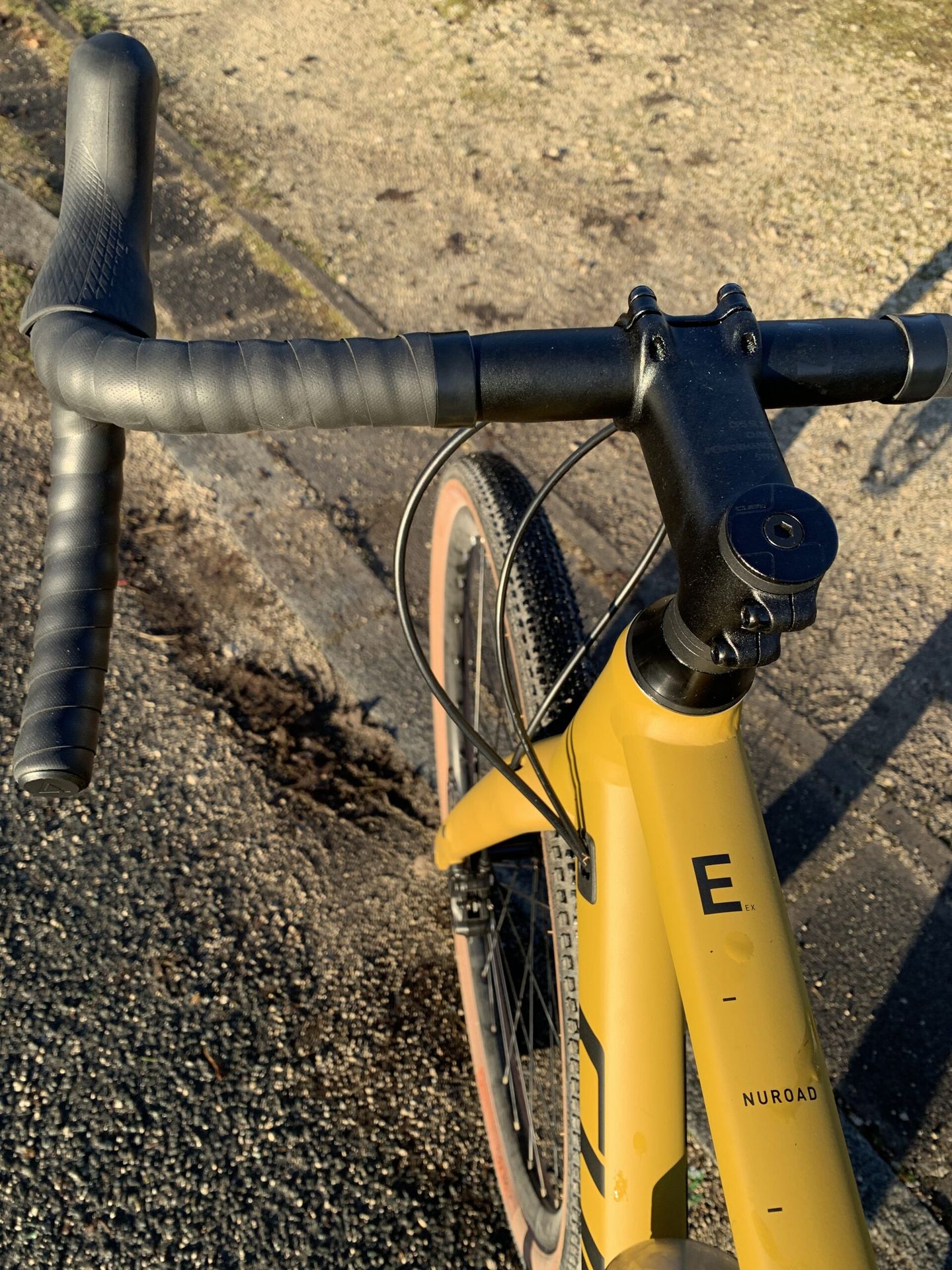 Mỗi người mê xe đạp đều hiểu triết lý n+1 – cứ thích là phải tậu thêm!