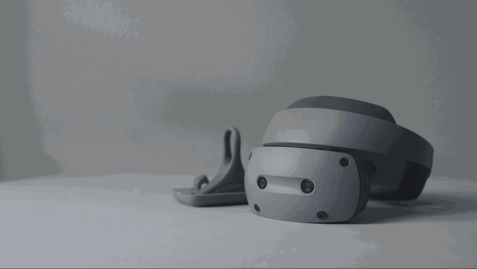 Kính thực tế hỗn hợp Sony XR dùng trong Immersive Engineering NX